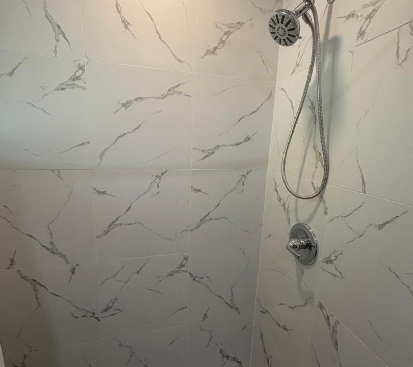 Photo of Bathroom in Golden Glades