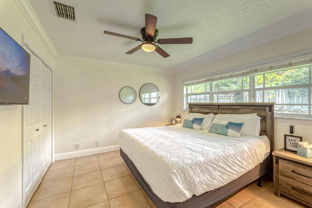 Photo of Others in Poinsettia Heights