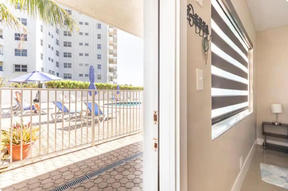 Photo of Patio Balcony in Lauderdale-by-the-Sea