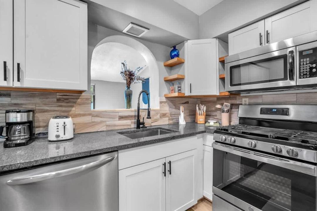 Photo of Kitchen in Beachway Estates