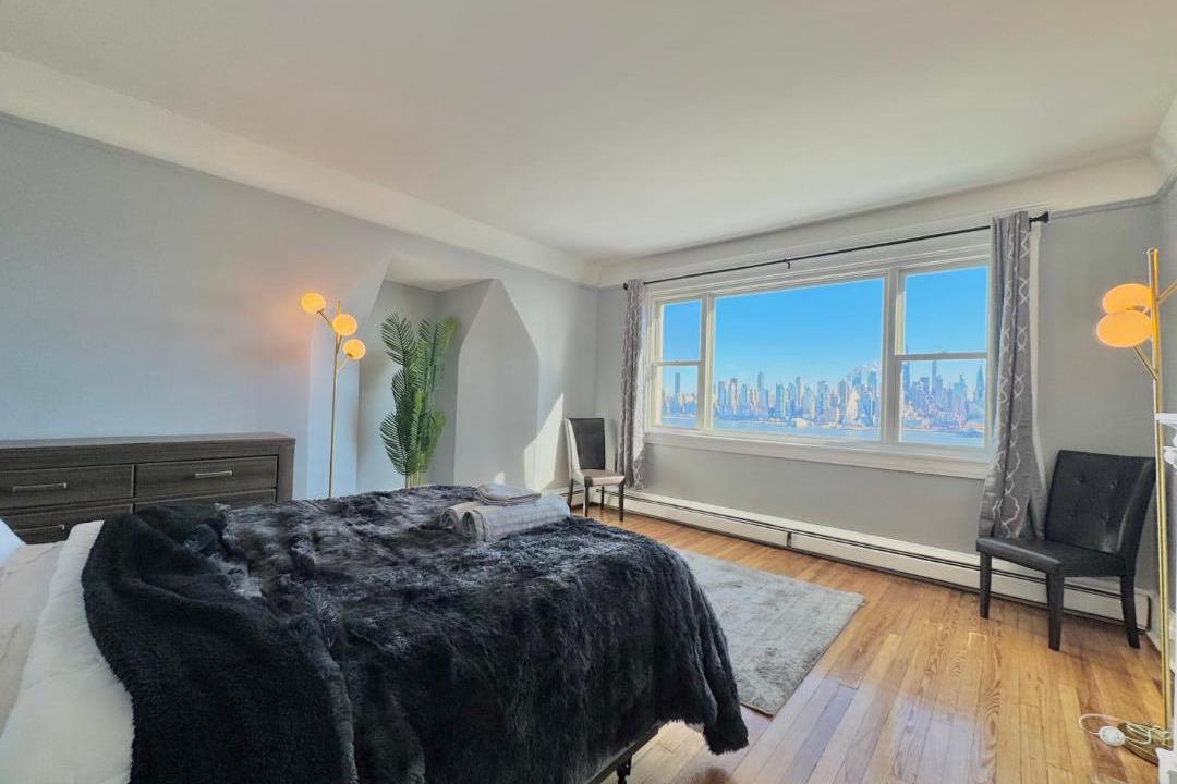 Photo of Others in Weehawken