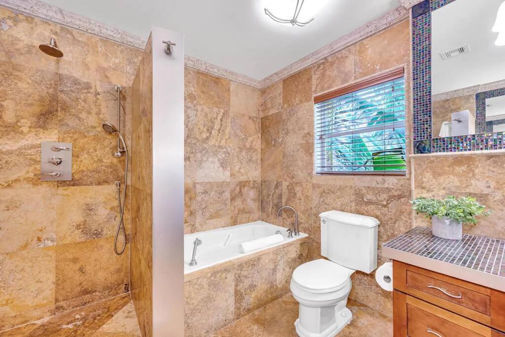 Photo of Bathroom in Birch Park Finger Streets