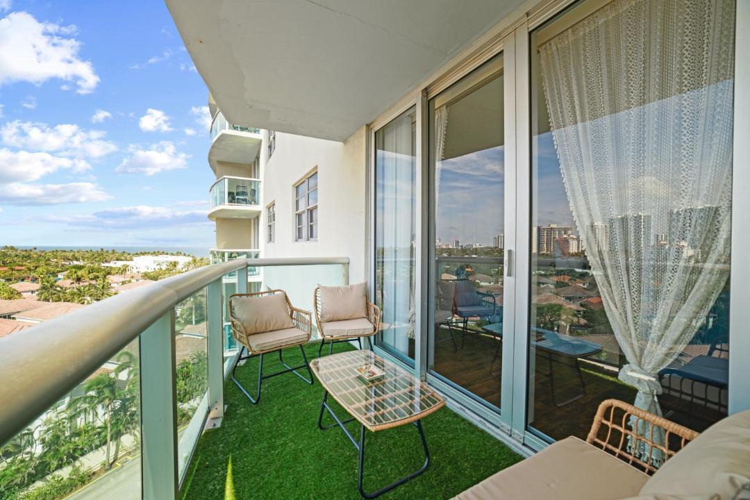 Photo of Patio Balcony in Sunny Isles Beach