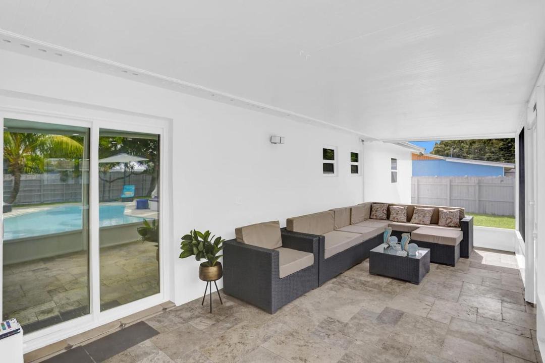 Photo of Patio Balcony in Driftwood
