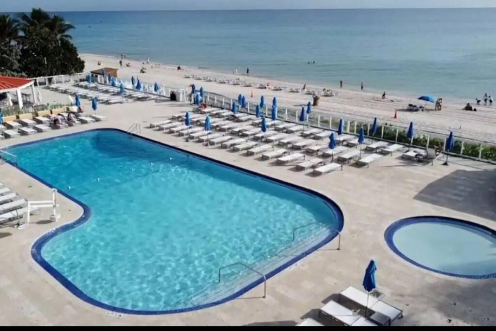 Photo of Others in Sunny Isles Beach