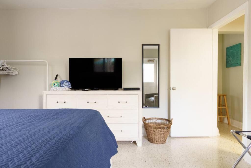 Photo of Bedroom in Pompano Beach