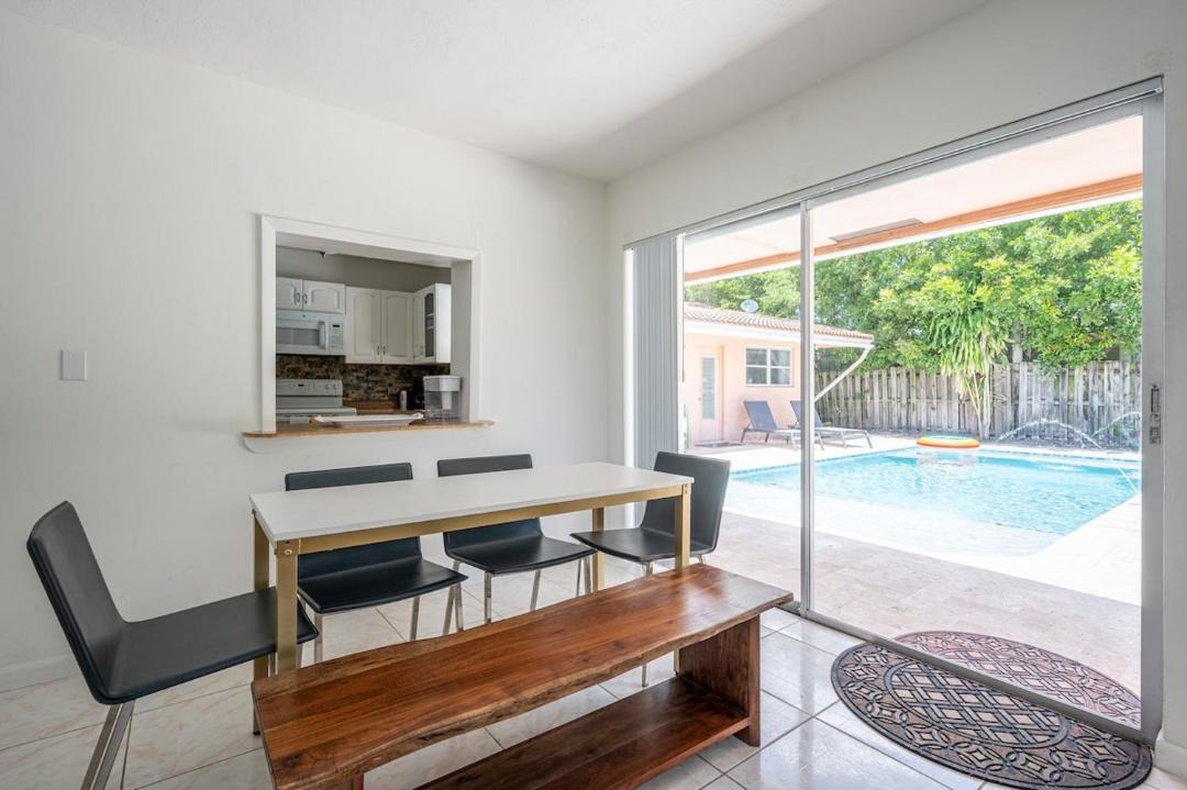 Photo of Others in Coral Ridge Isles
