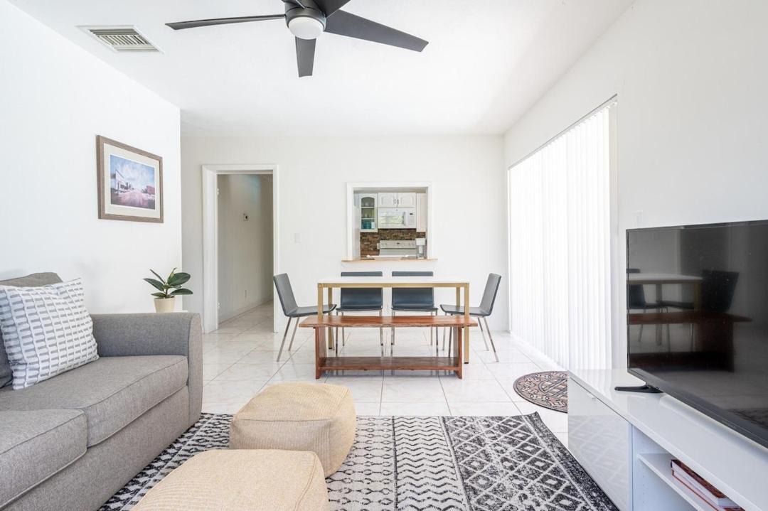 Photo of Others in Coral Ridge Isles