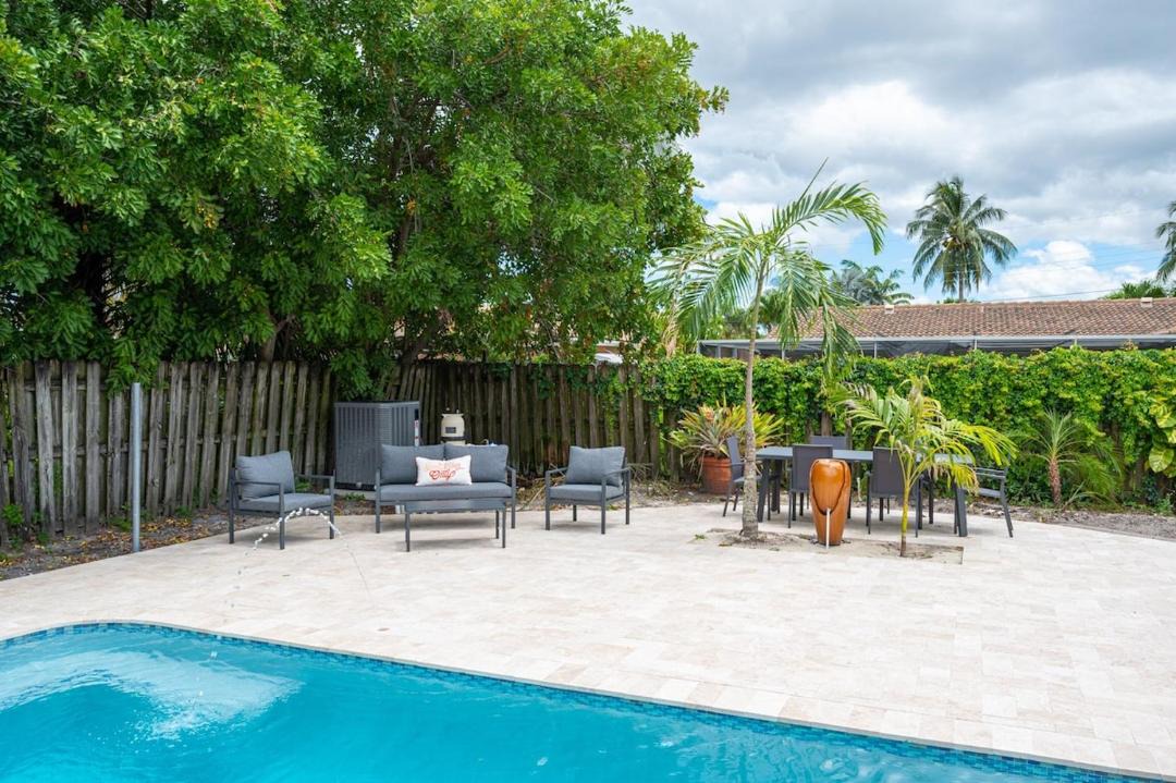 Photo of Others in Coral Ridge Isles