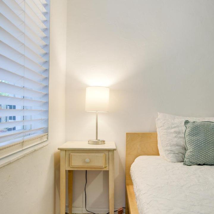 Photo of Bedroom in Hendricks and Venice Isles