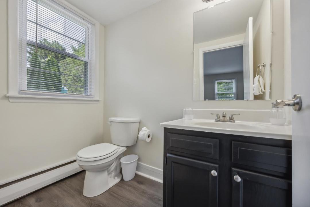 Photo of Bathroom in Newark