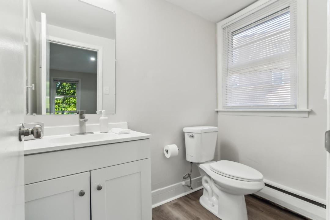 Photo of Bathroom in Newark