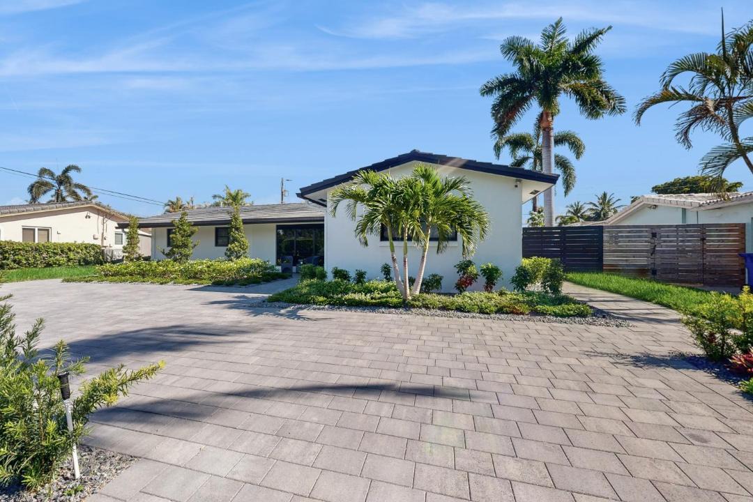 Photo of Others in Coral Ridge Isles