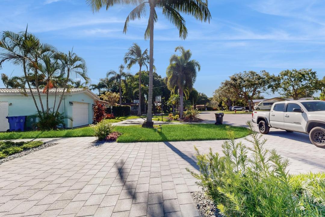 Photo of Others in Coral Ridge Isles