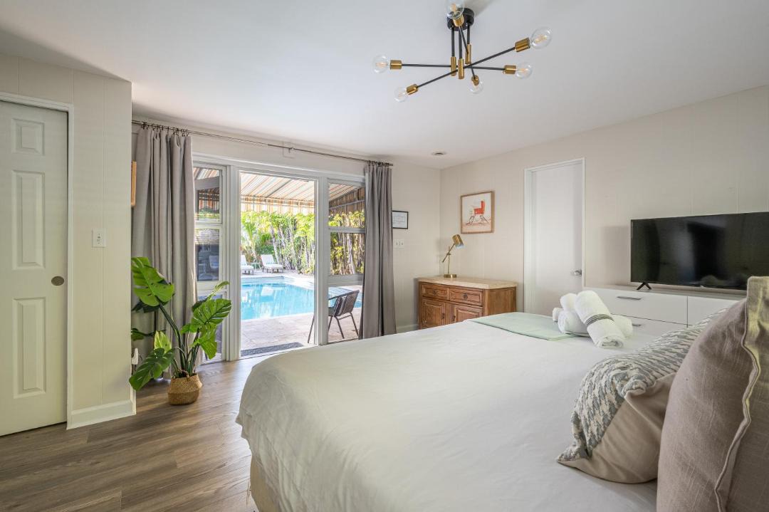 Photo of Bedroom in Lake Ridge