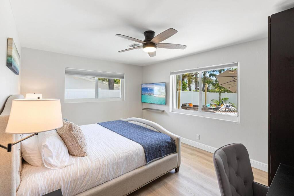 Photo of Others in Lighthouse Point