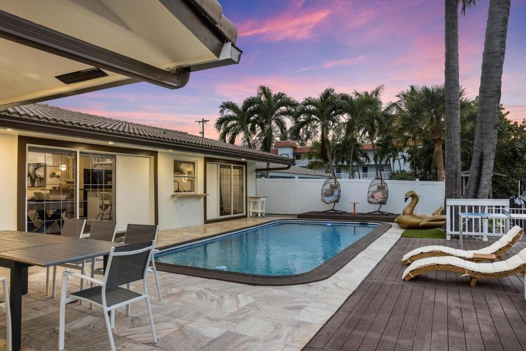 Photo of Others in Coral Ridge Isles