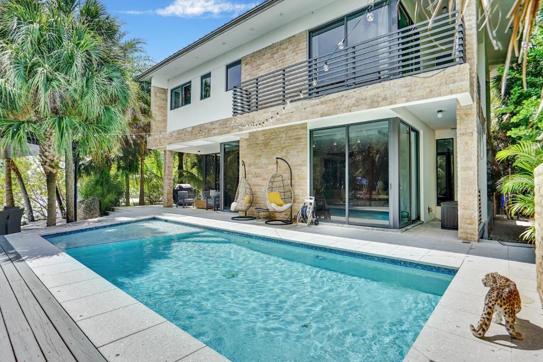 Photo of Outdoor in Northeast Miami