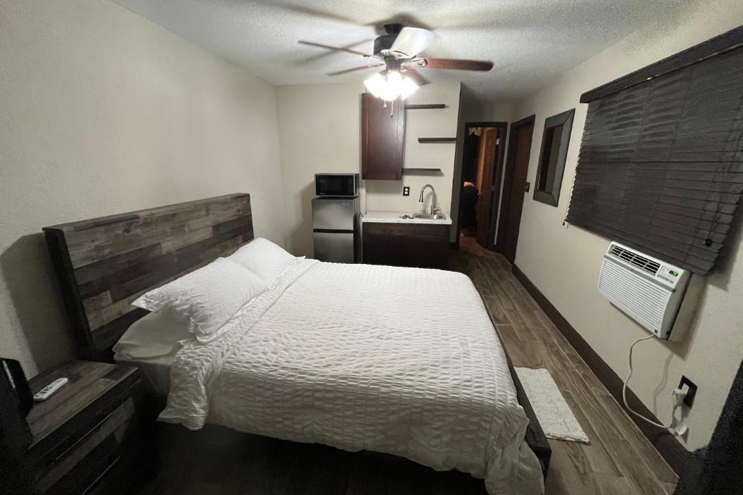 Photo of Bedroom in Miami Springs