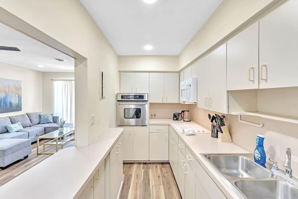 Photo of Others in Coral Ridge Isles