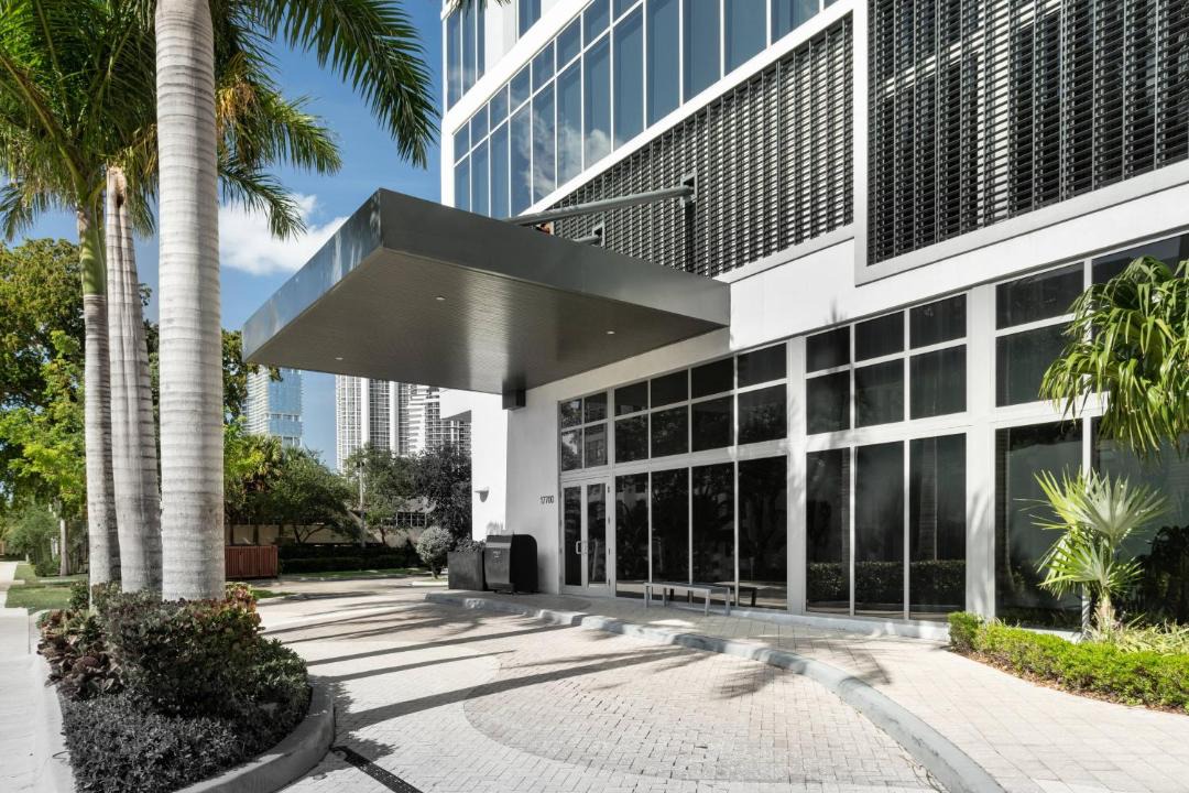 Photo of Others in Sunny Isles Beach