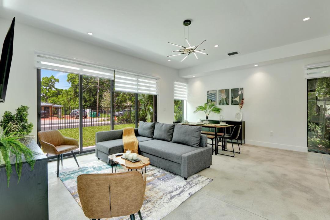 Photo of Livingroom in Miami Shores