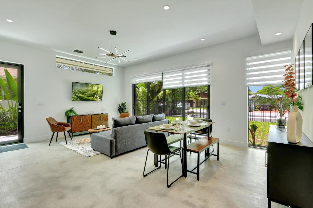 Photo of Livingroom in Miami Shores