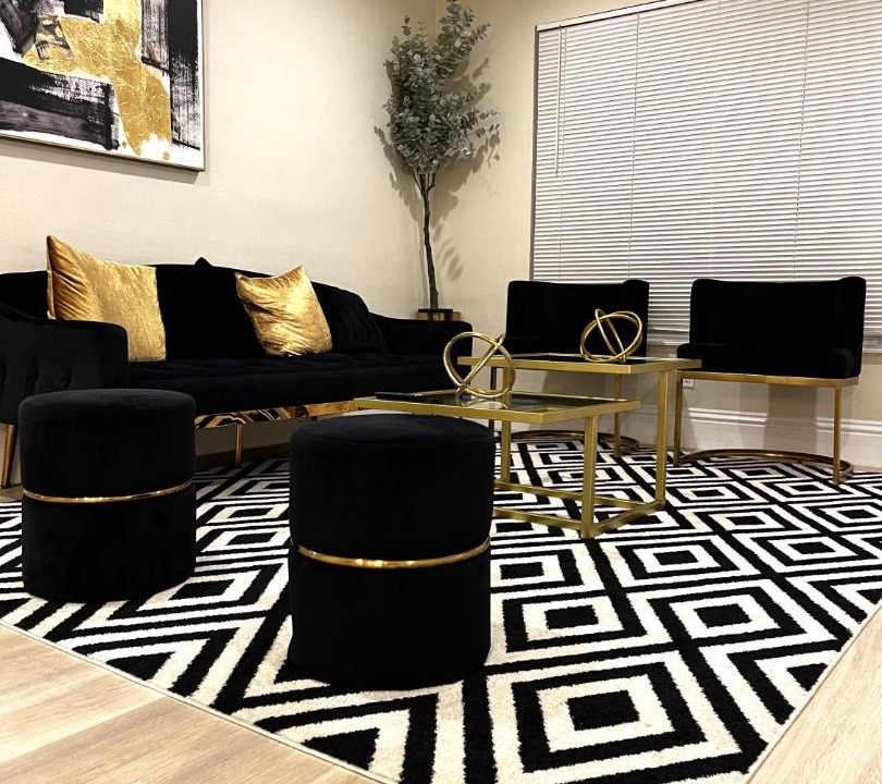 Photo of Livingroom in North Andrews Gardens