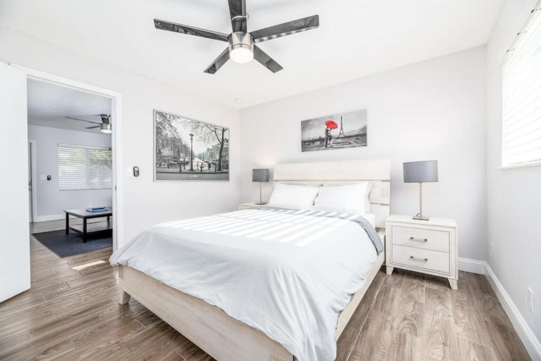 Photo of Bedroom in Wilton Manors