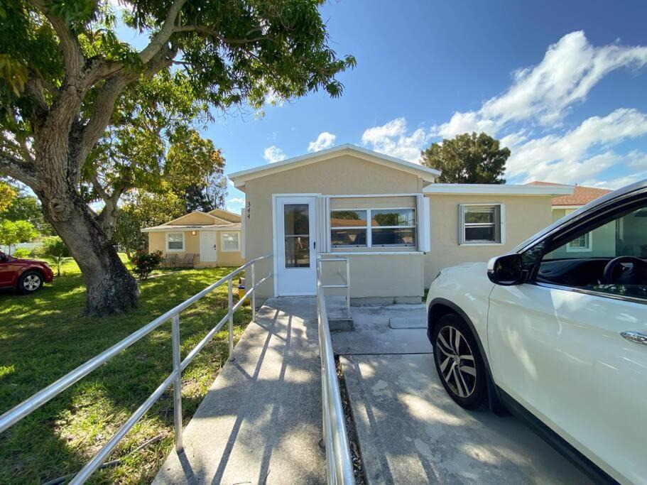 Photo of Buildings in Delray Beach