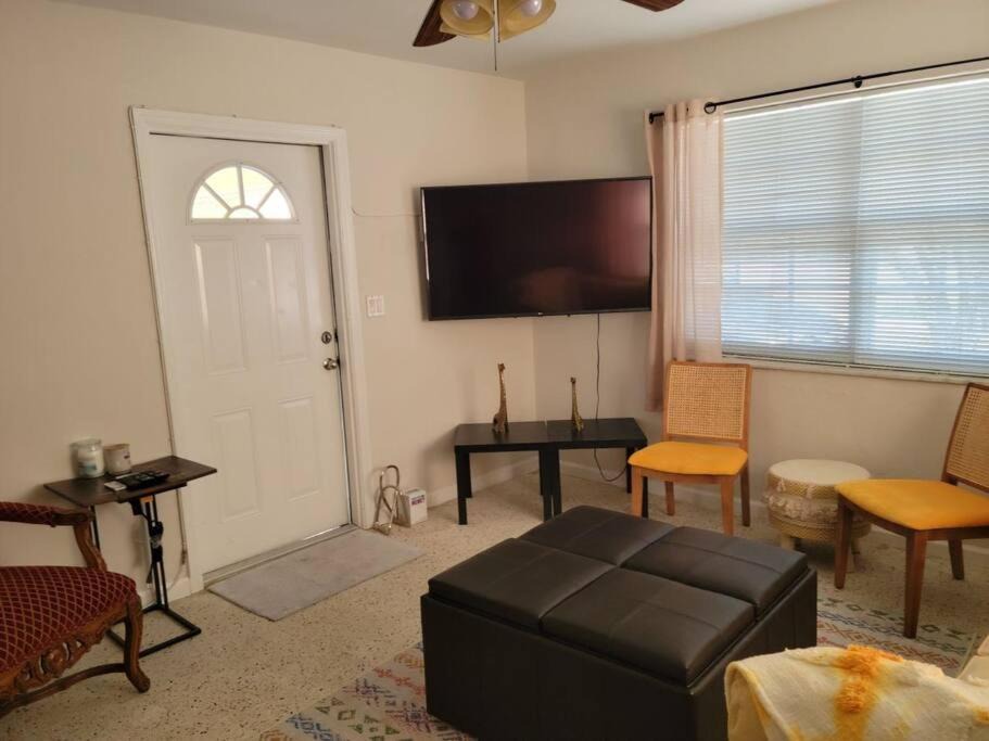 Photo of Livingroom in Delray Beach
