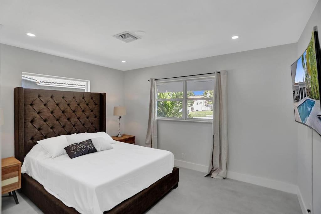 Photo of Bedroom in Central Fort Lauderdale