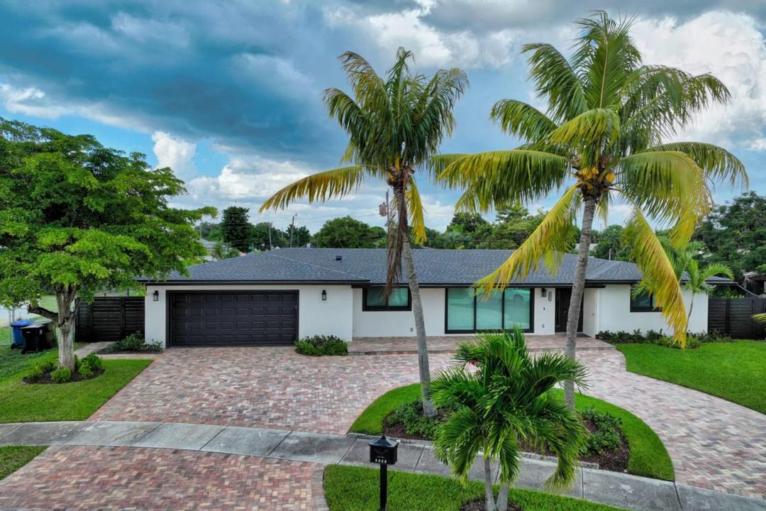 Photo of Buildings in Fort Lauderdale