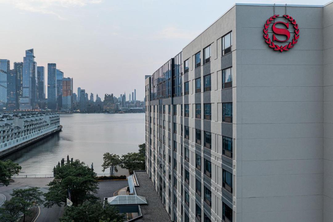 Photo of Others in Weehawken