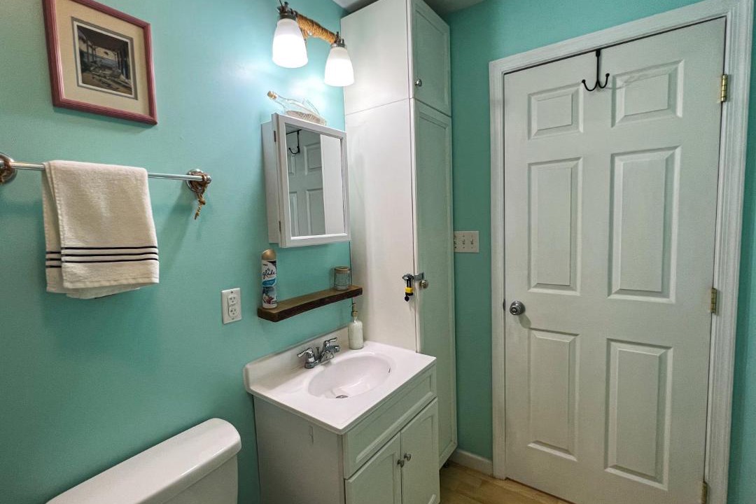 Photo of Bathroom in Chincoteague