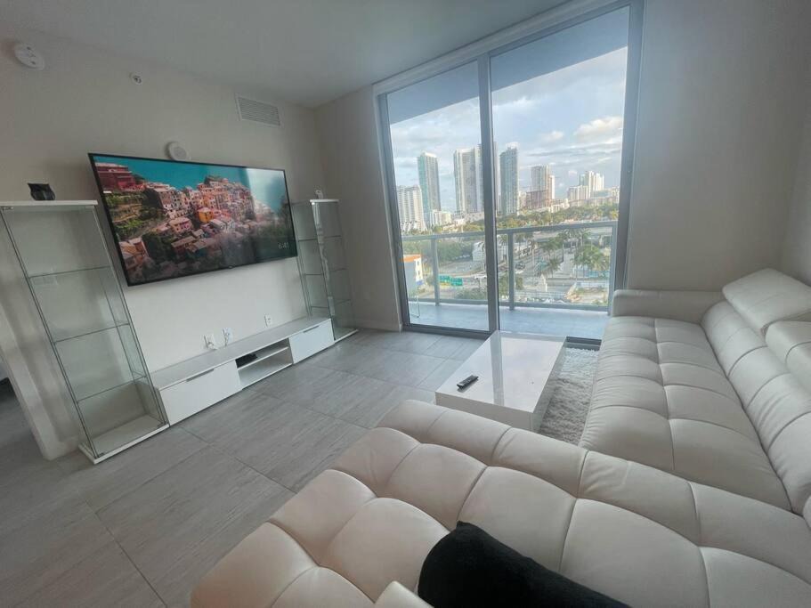 Photo of Livingroom in Northeast Miami
