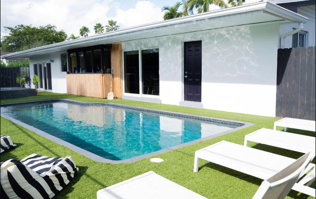 Photo of Outdoor in North Miami Beach