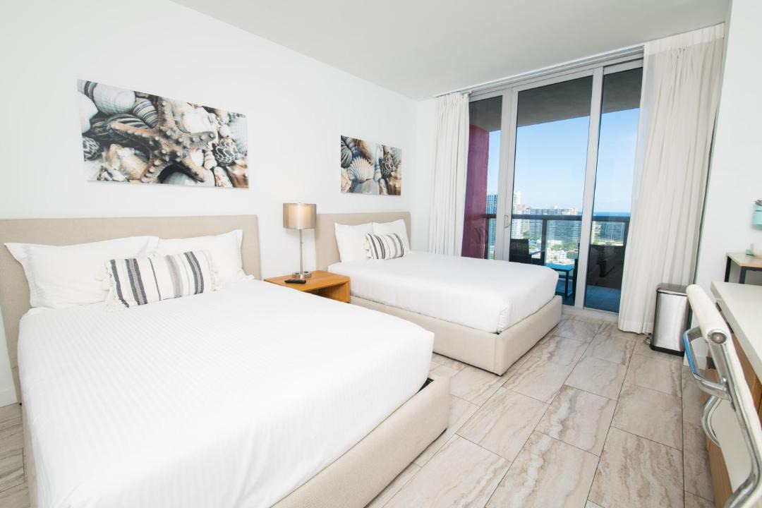 Photo of Bedroom in Hallandale Beach