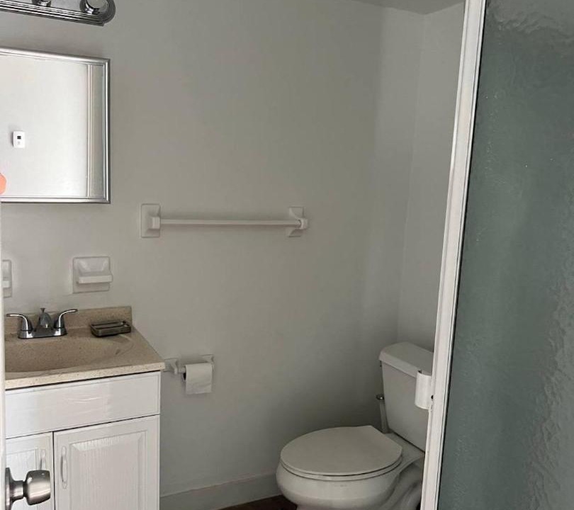 Photo of Bathroom in Coral Ridge Isles