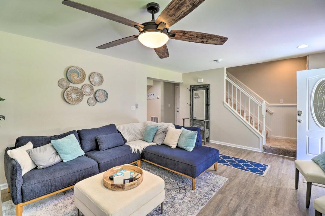 Photo of Livingroom in Tolchester Beach