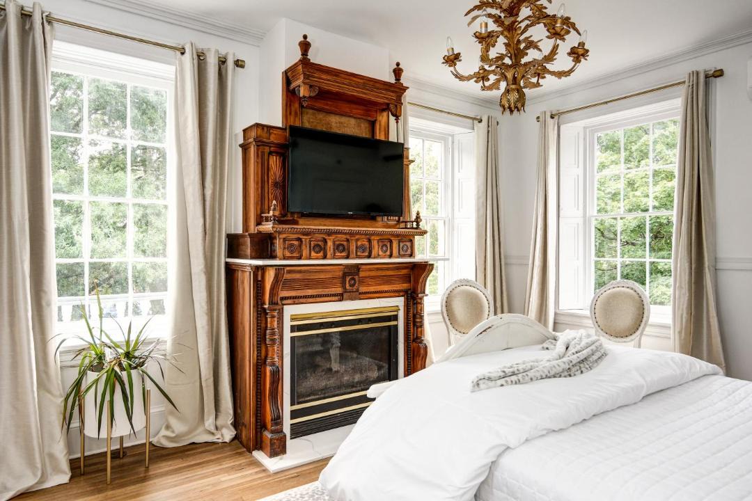 Photo of Bedroom in Cape May Court House