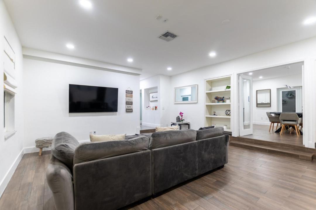 Photo of Livingroom in North Miami Beach