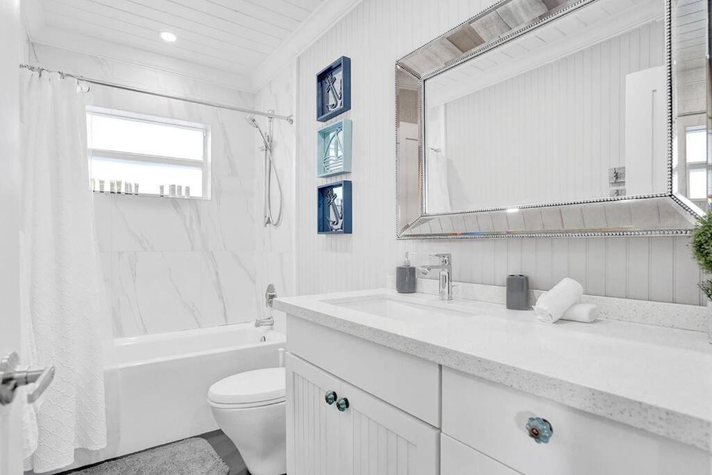 Photo of Bathroom in Deerfield Beach