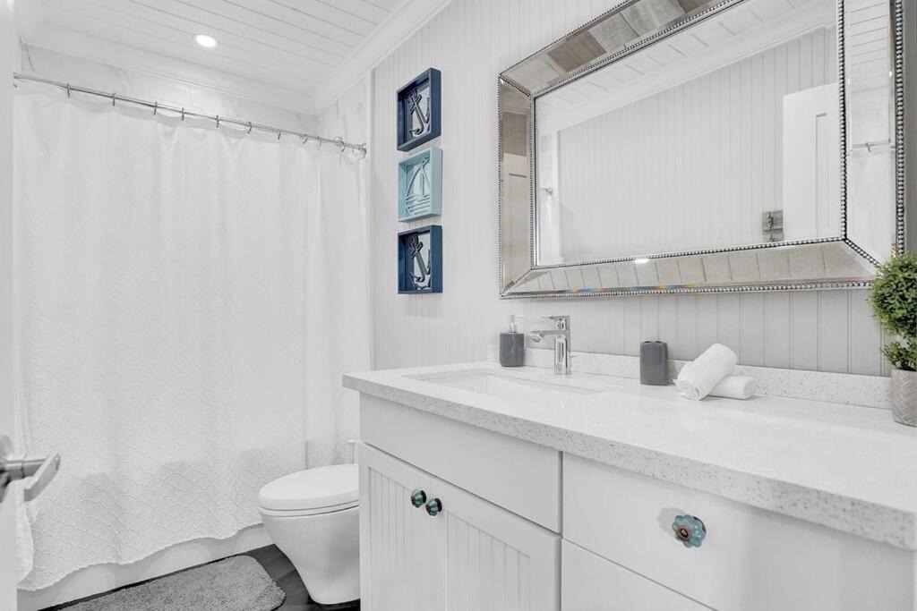 Photo of Bathroom in Deerfield Beach