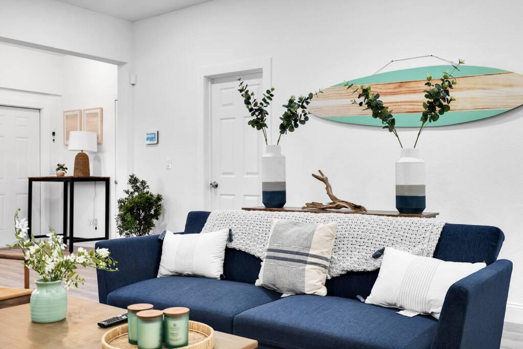 Photo of Livingroom in Little Haiti