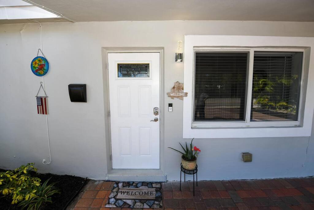Photo of Patio Balcony in North Andrews Gardens