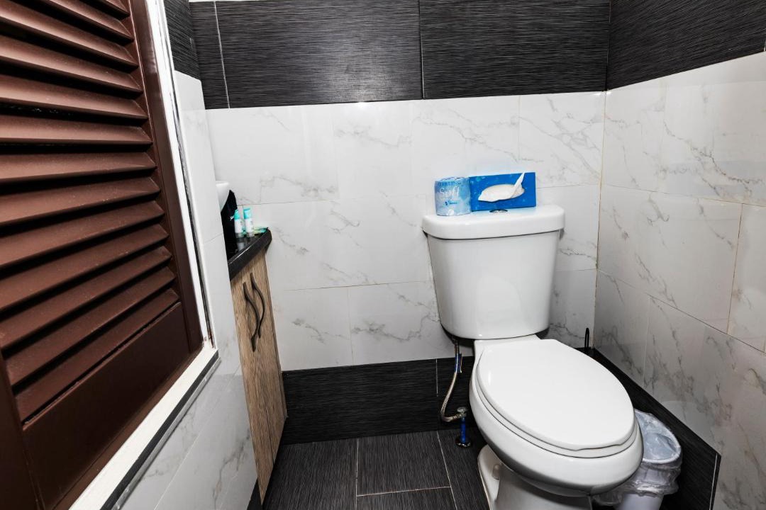 Photo of Bathroom in Hollywood