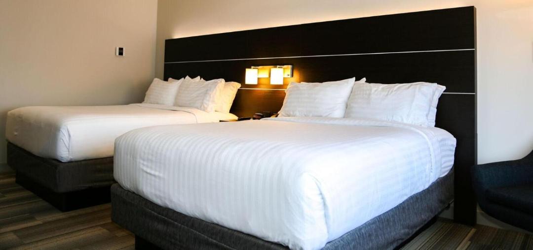 Photo of Bedroom in Lake Katrine