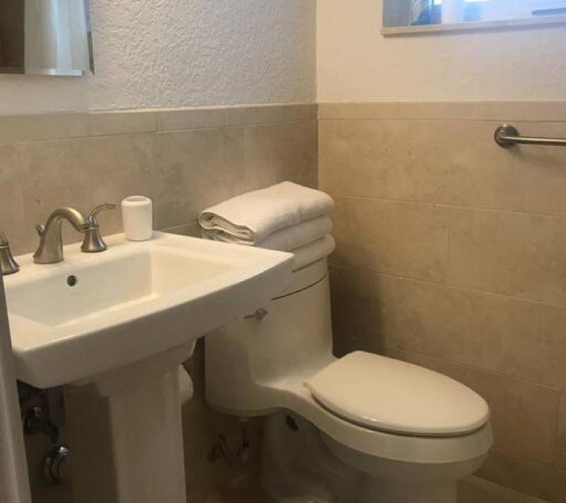 Photo of Bathroom in Hendricks and Venice Isles