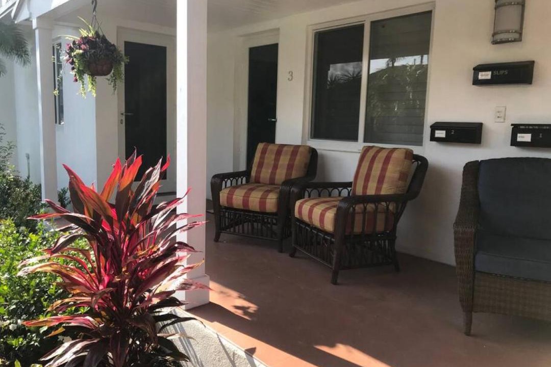 Photo of Livingroom in Hendricks and Venice Isles